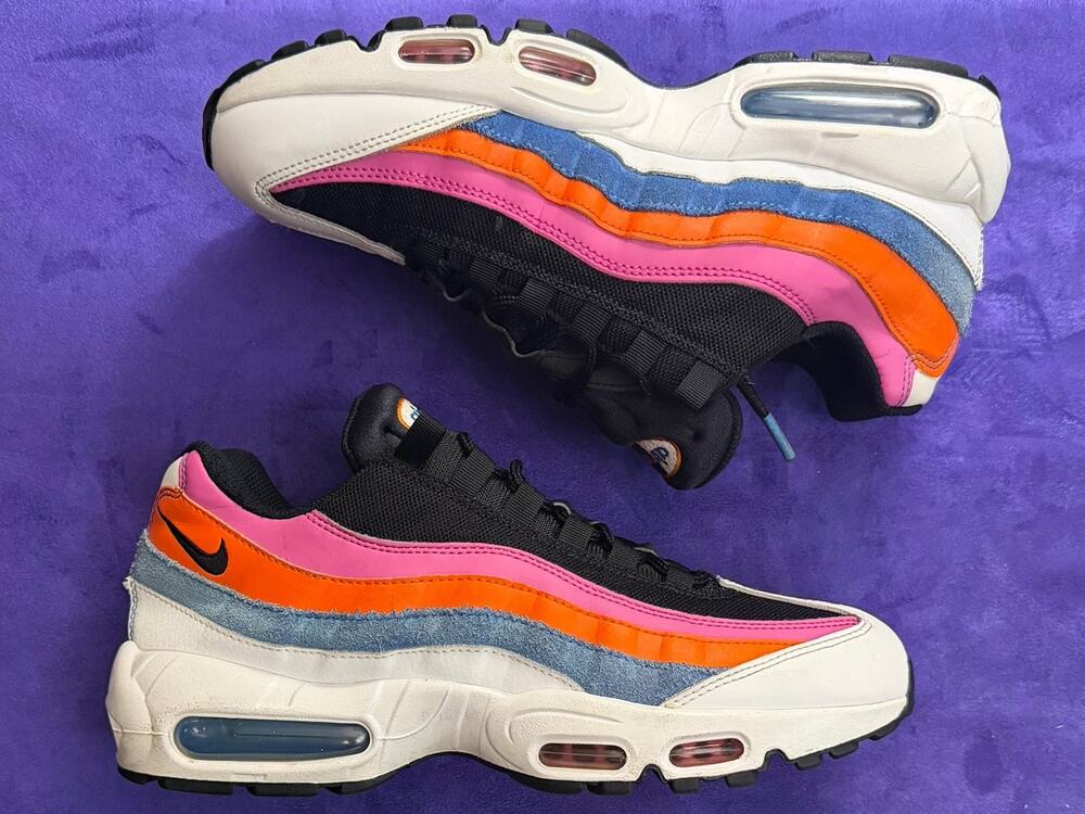 Nike Air Max 95 Essential Multi Men Size 9 CW6990-100 Mint Condition No Og Box